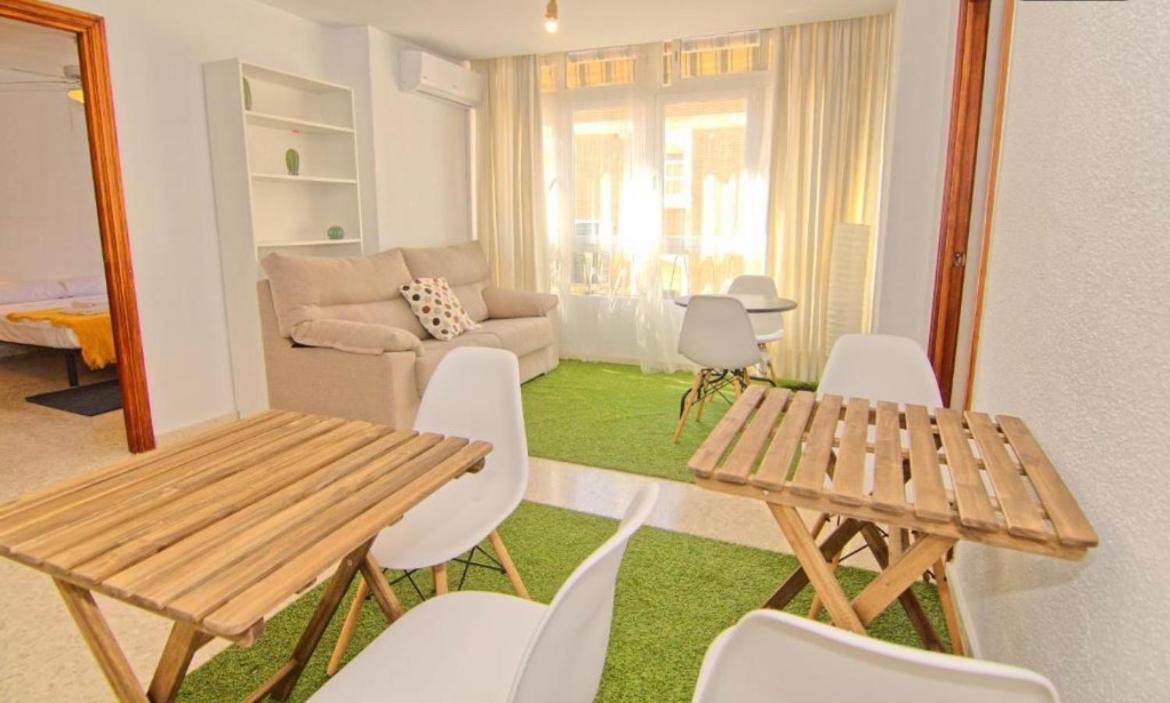 Low Cost Room Málaga Exterior foto
